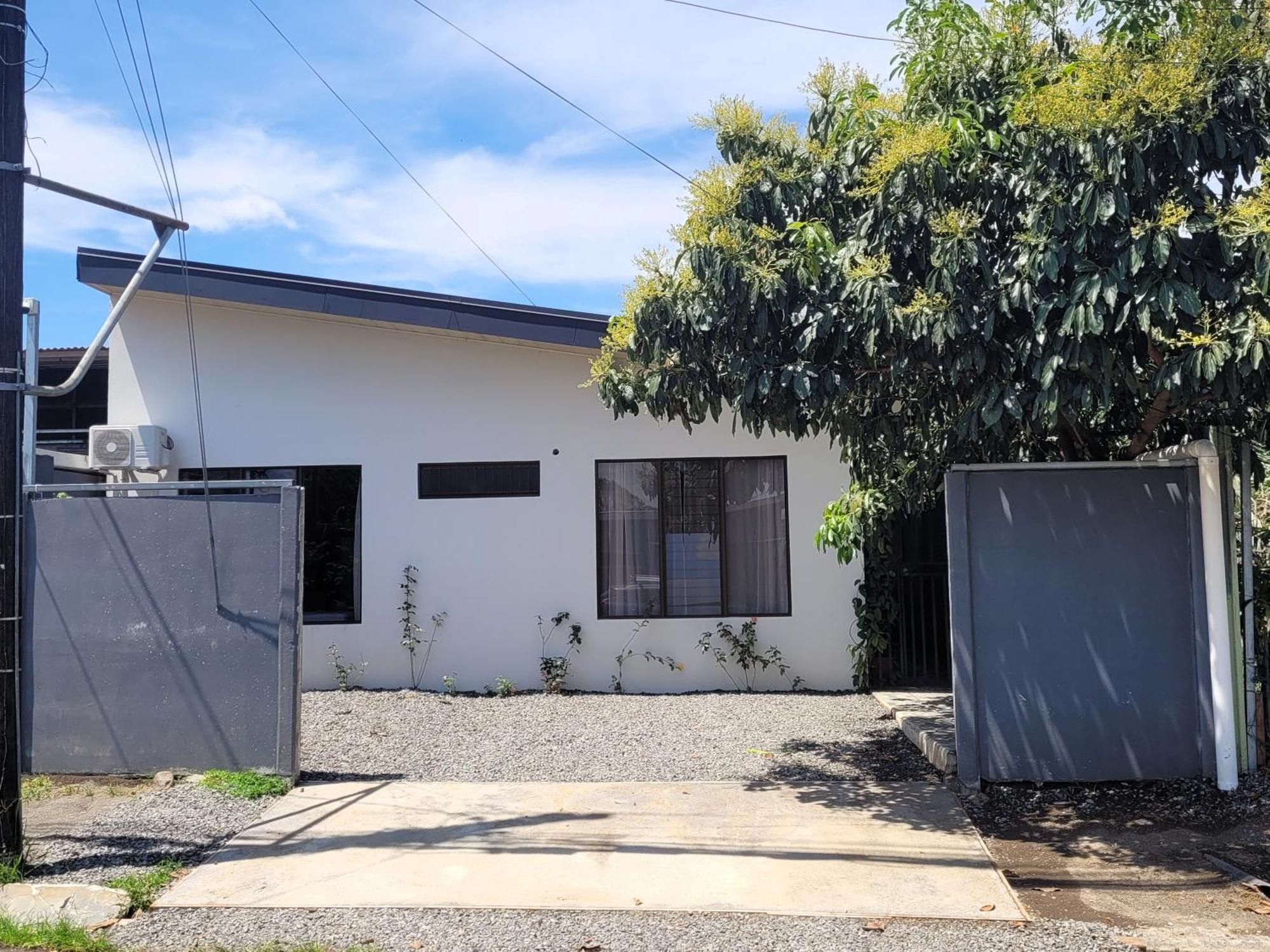 Apartment Butterfly La Fortuna