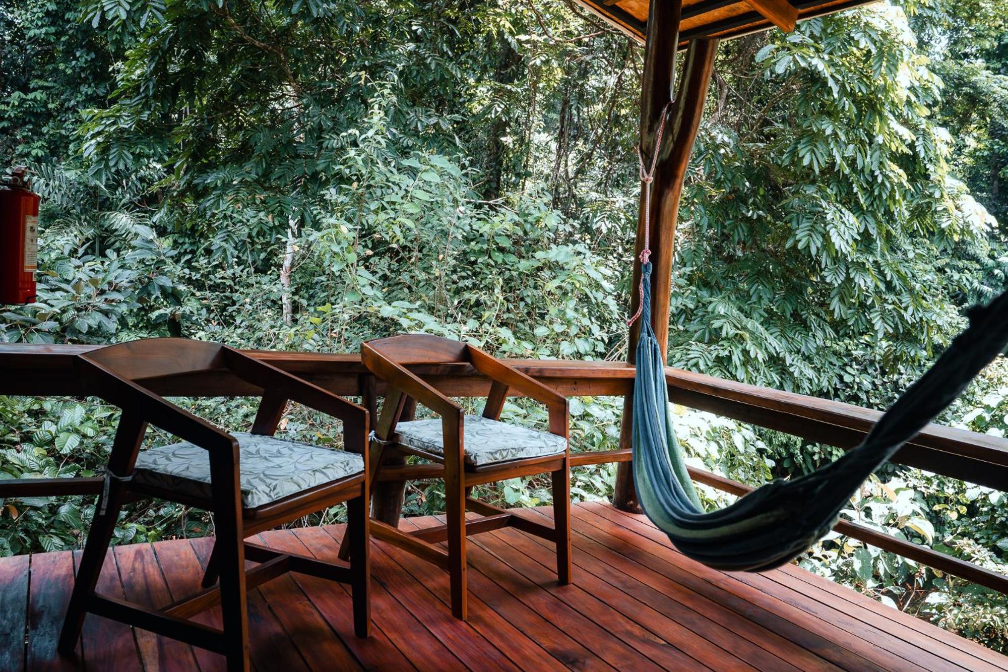 Natural Boutique Drake Bay