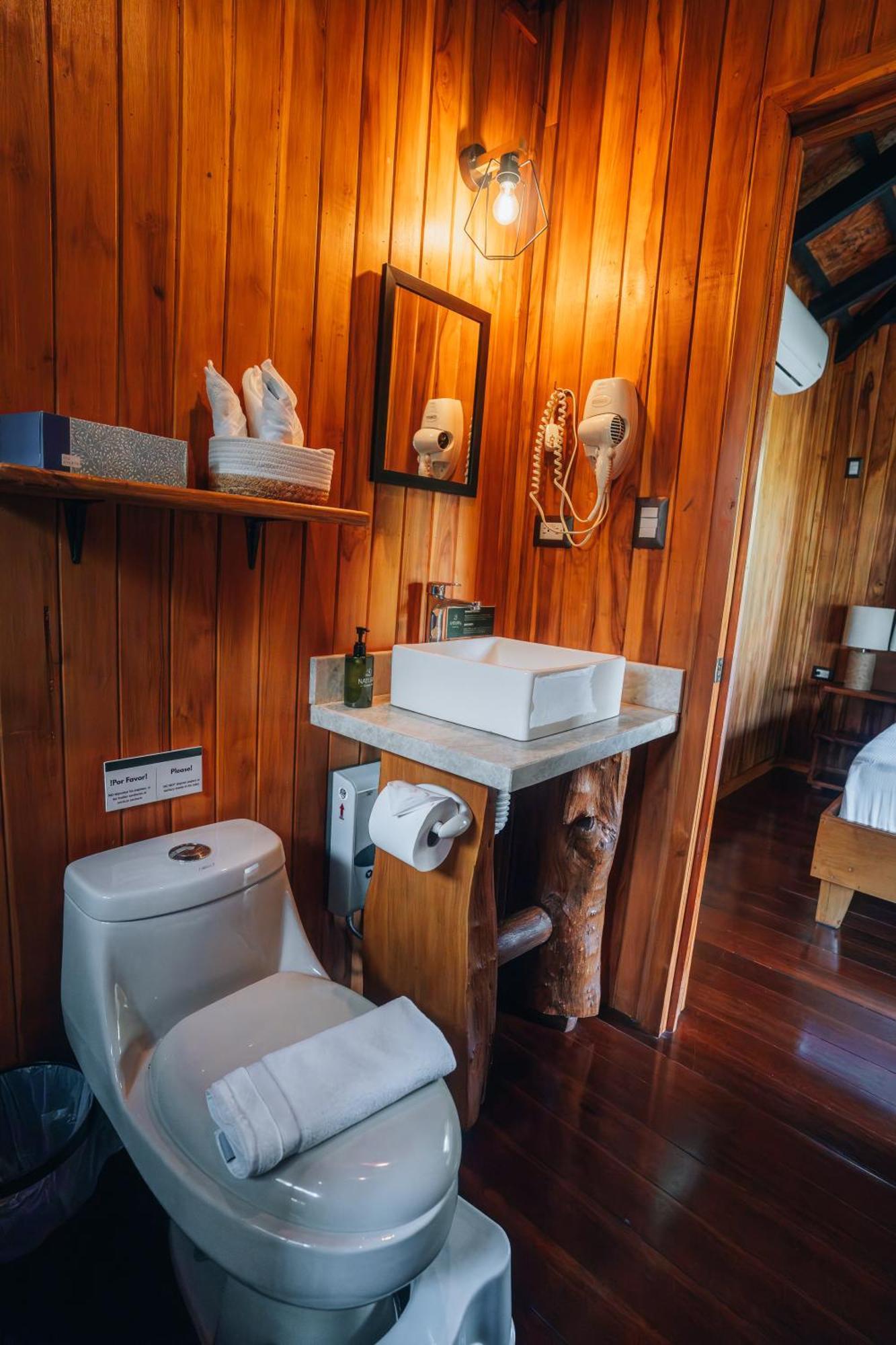 Natural Boutique 4*