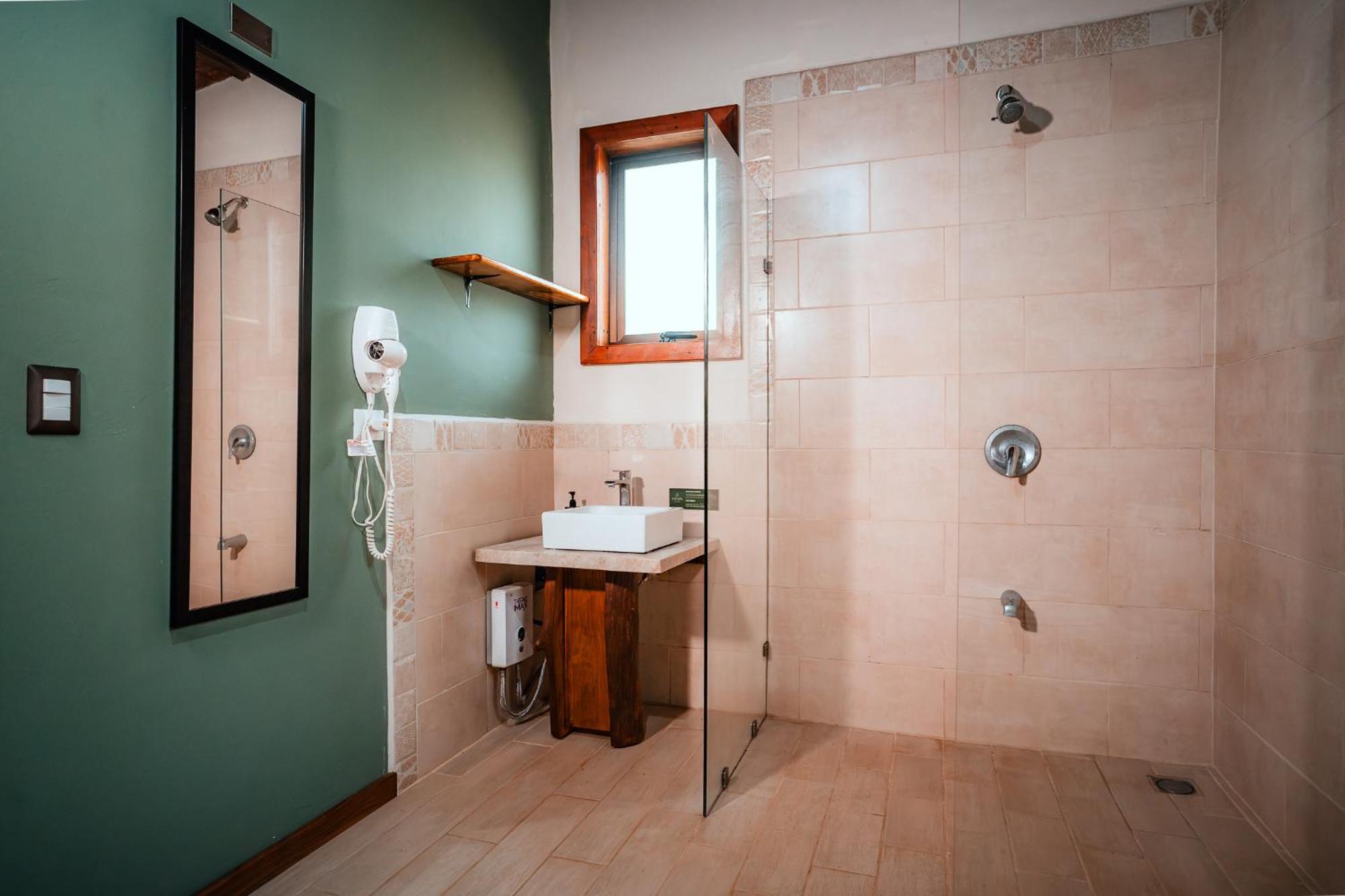 Natural Boutique 4* Drake Bay