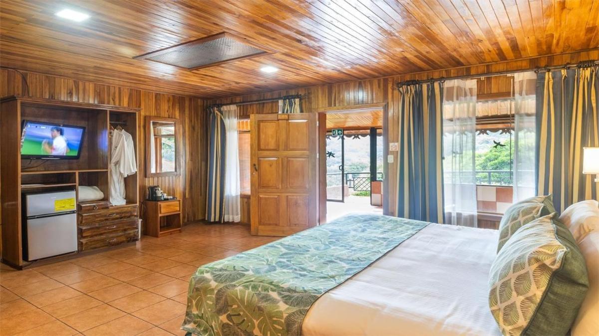 Heliconia - Hotel Monteverde