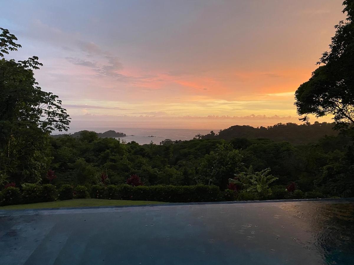 Kanik - Luxury With Heavenly Views * Dominical