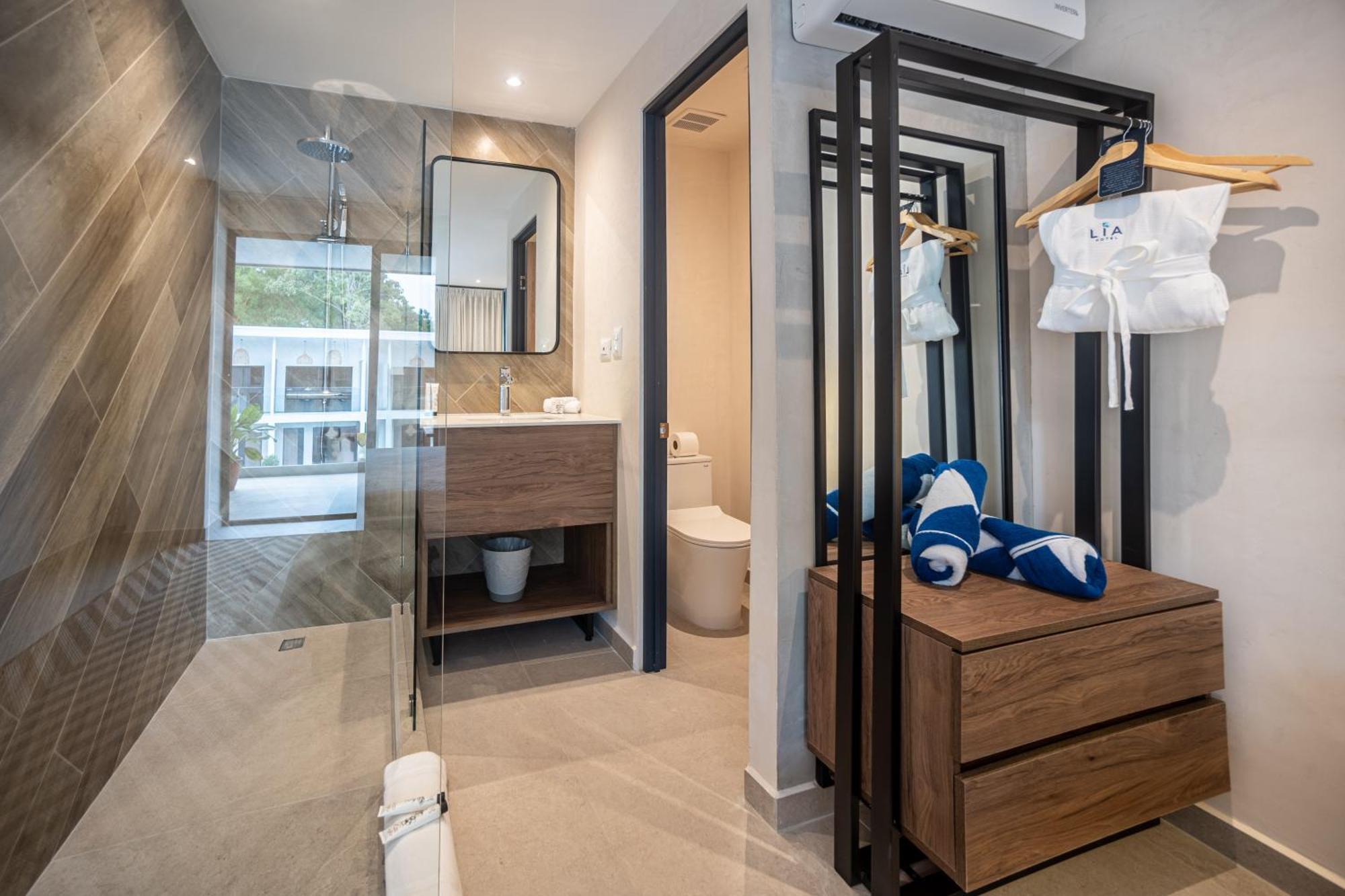 Lia Beachfront Jaco