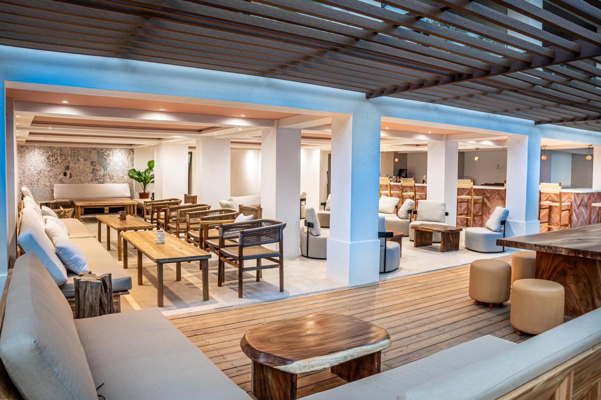 Lia Beachfront Hotel Jaco