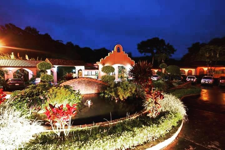 El Tucano & Thermal Quesada (Alajuela)