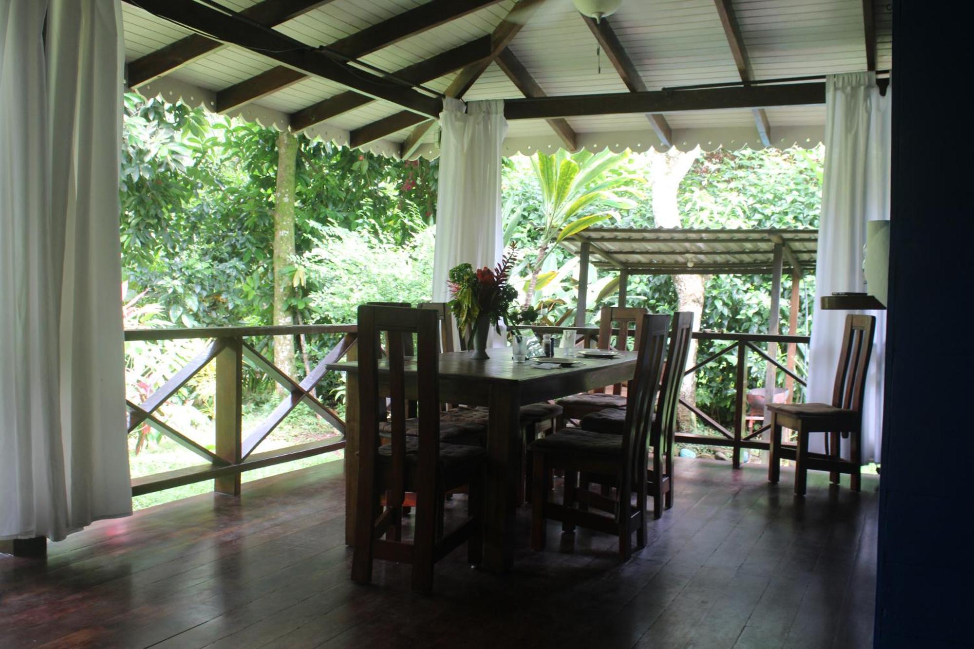 Lodge Casitas Mar Y Luz Puerto Viejo de Talamanca