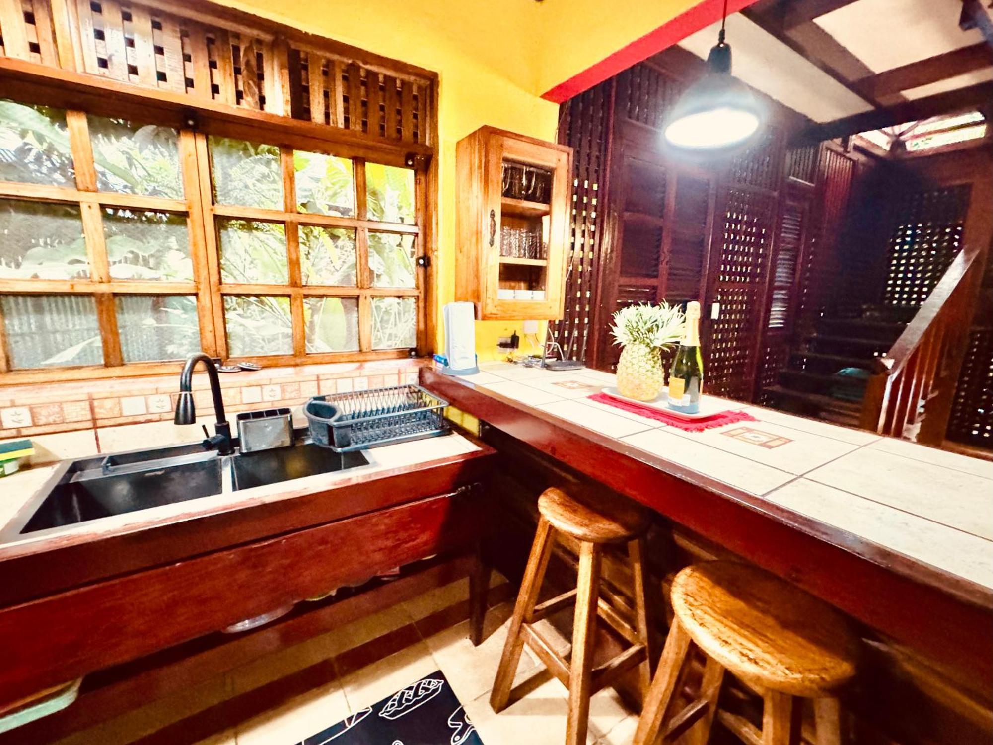 Elita Luxurious Villa, Pool, Jacuzzi, Ac Wellness Puerto Viejo de Talamanca