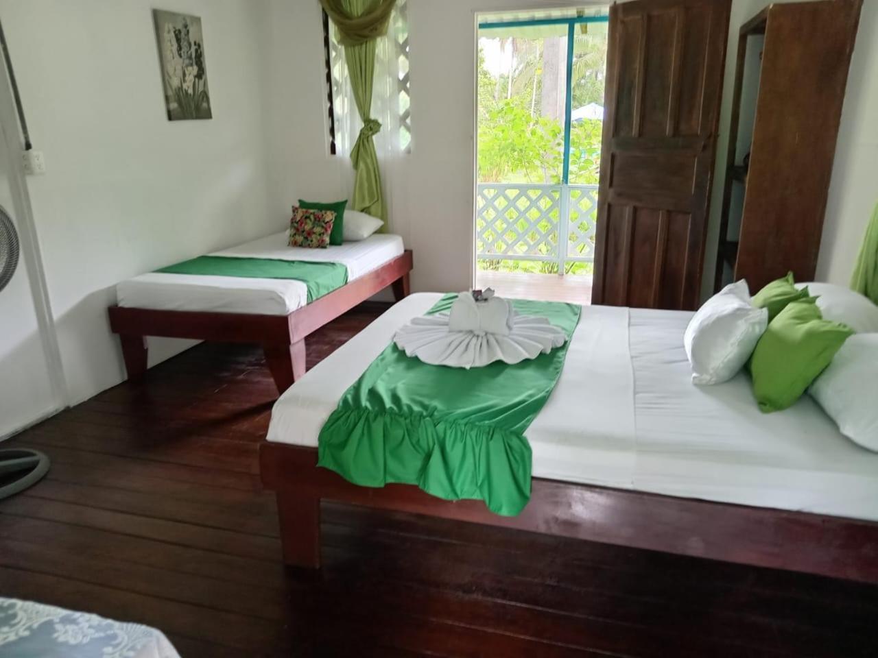 Rankins Eco-lodge * Tortuguero