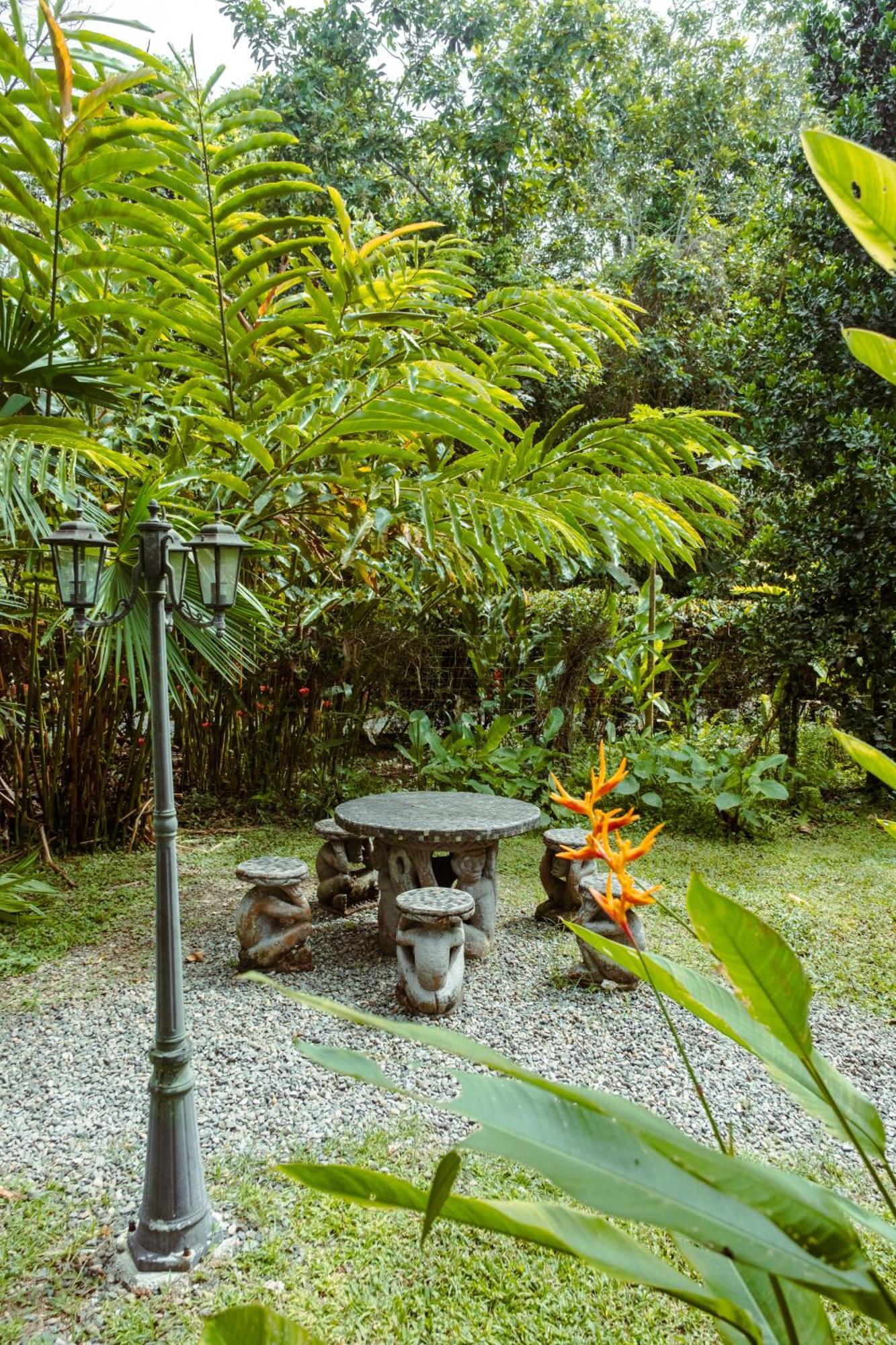 Pura Vida Vegana * Cahuita