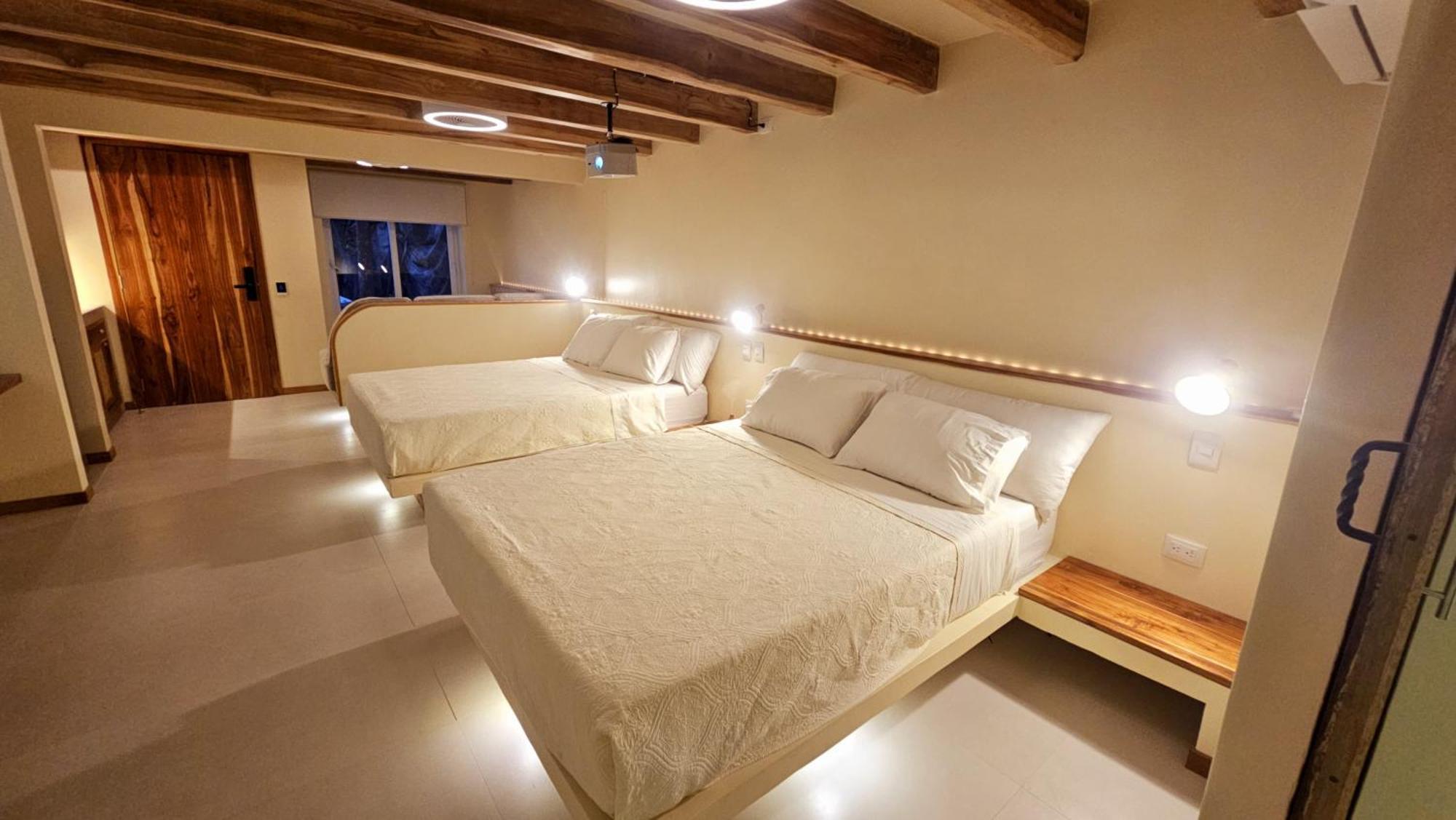 Dreamcatcher By The Beach Hotel 4*