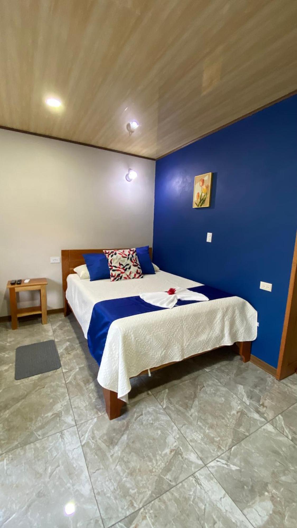 Bed & Breakfast Nafre House 2*