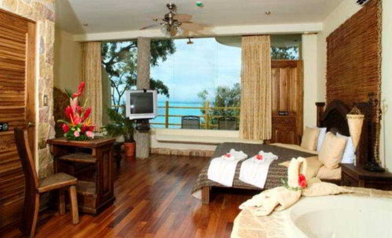 Issimo Boutique & Spa - Adults Only 4*