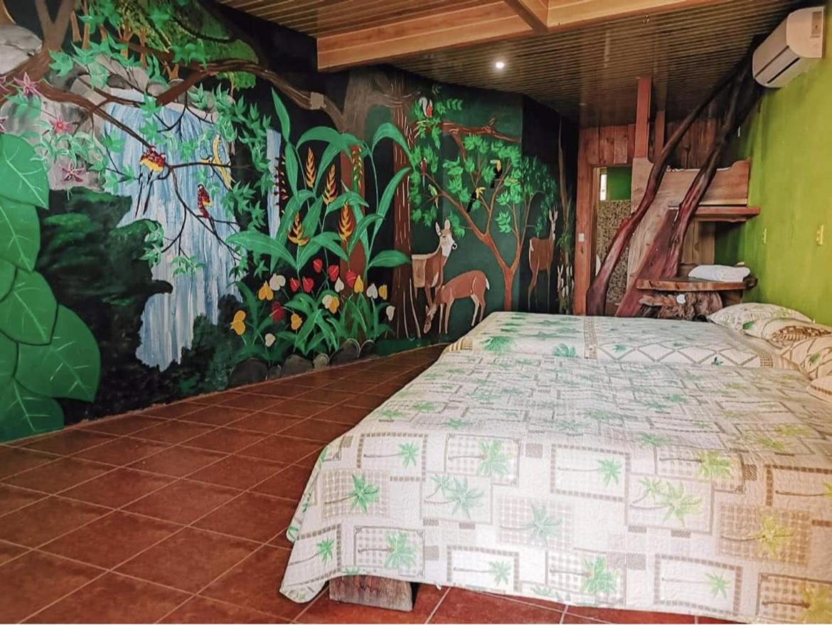 La Perla Negra Eco Pirate Hotel