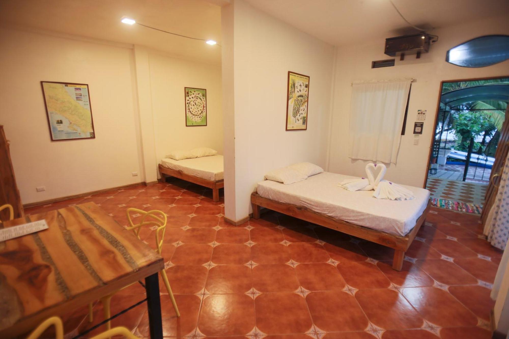 Pura Natura Beachfront Guest house