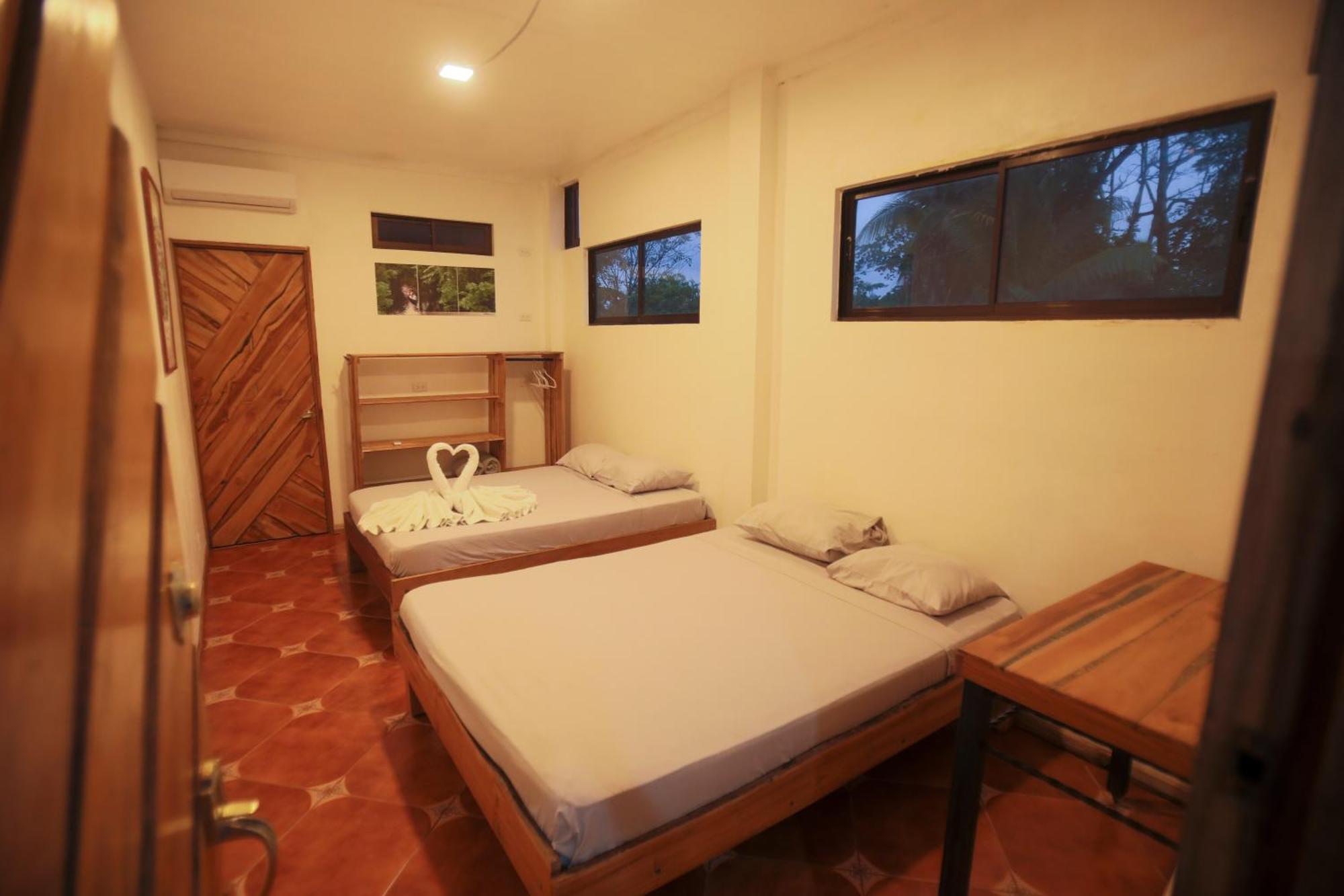 Pura Natura Beachfront Guest house