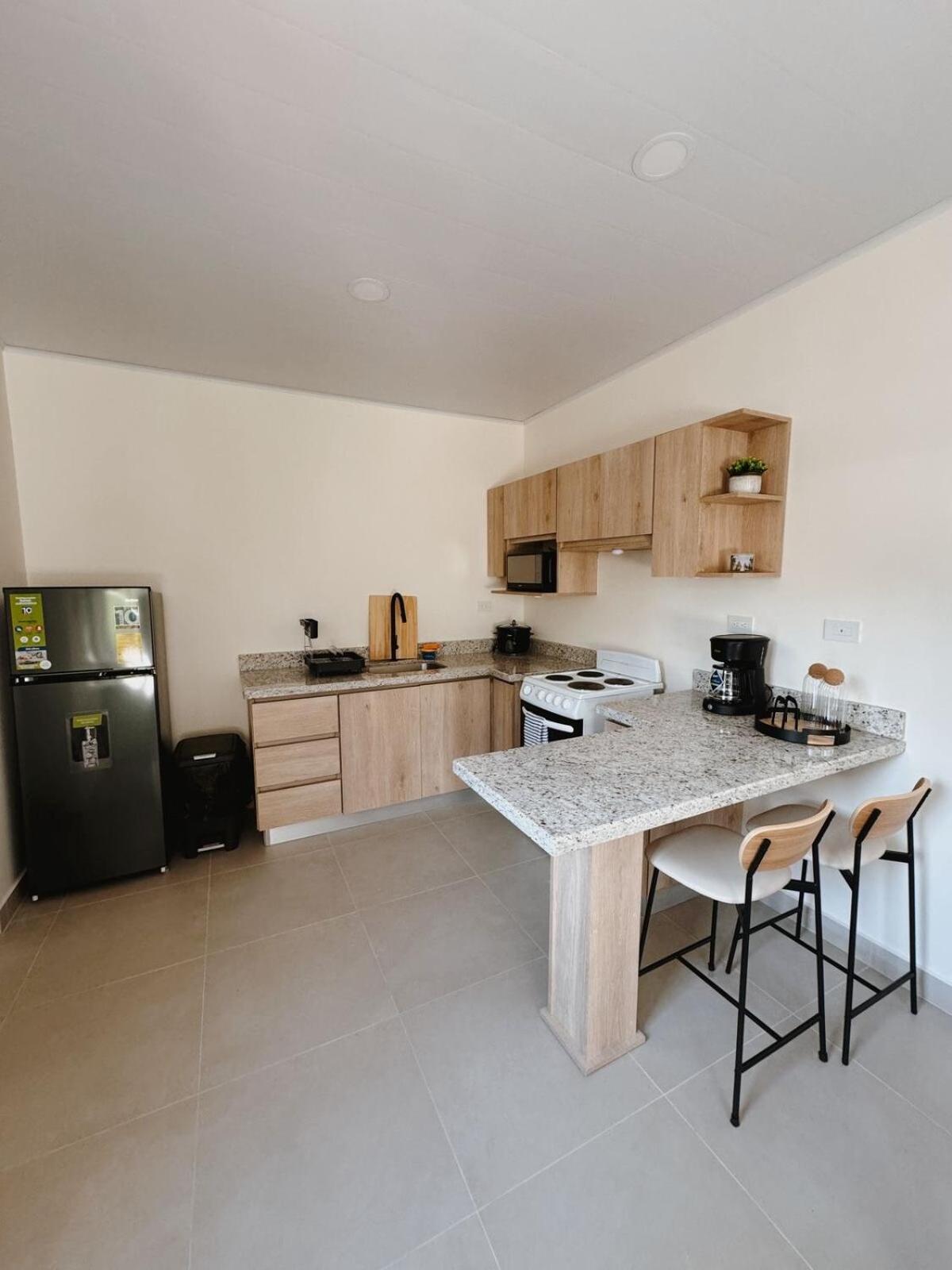 Namu Apartment Playa Herradura (Puntarenas)