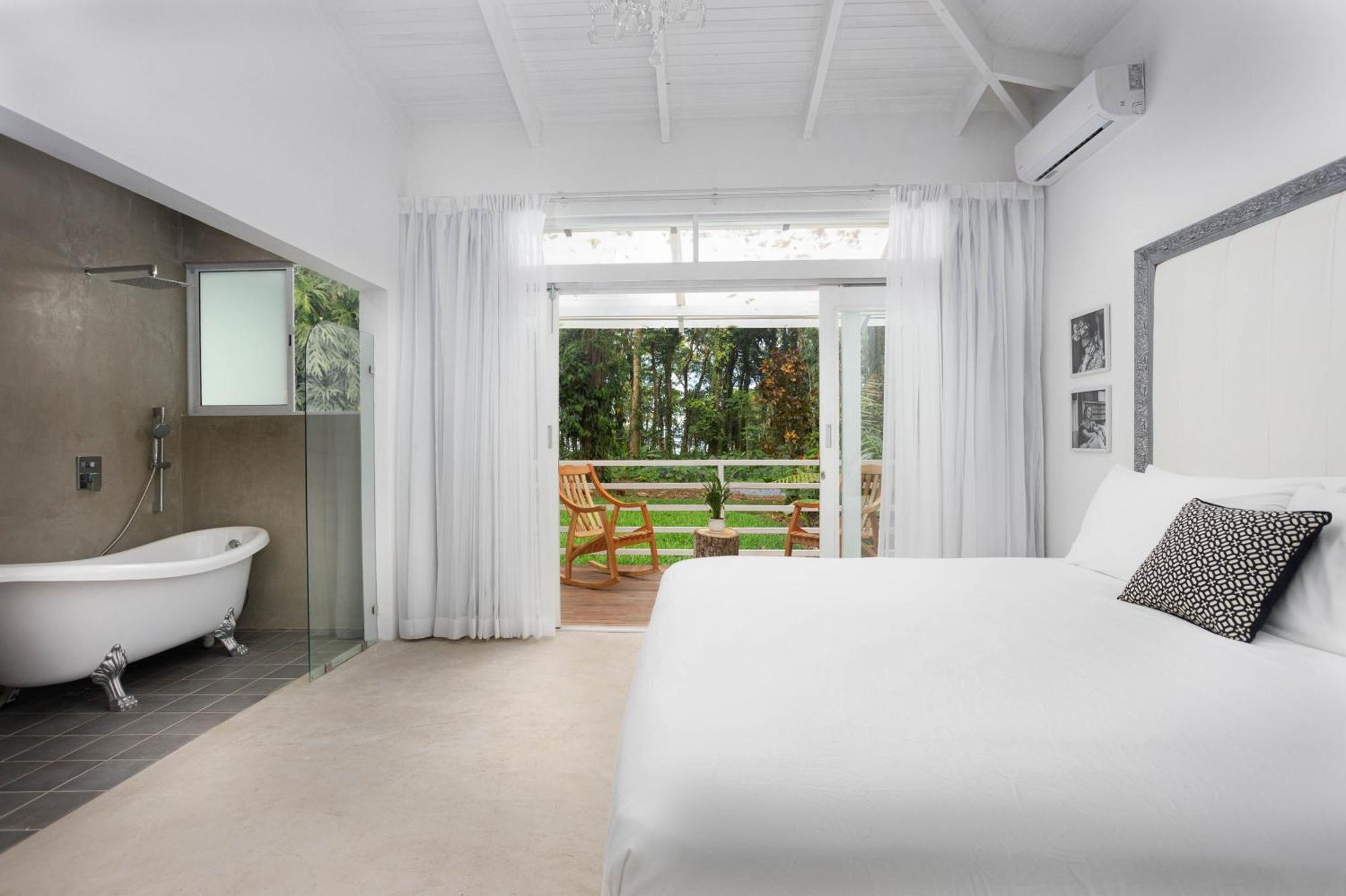 Le Cameleon Hotel 5*