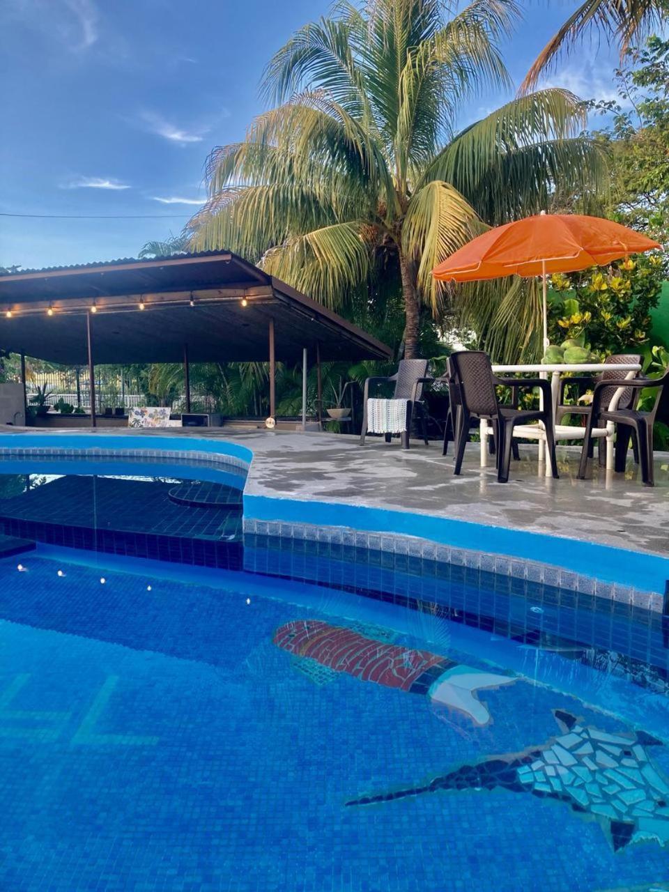 Guest house Cabinas Flamingo *