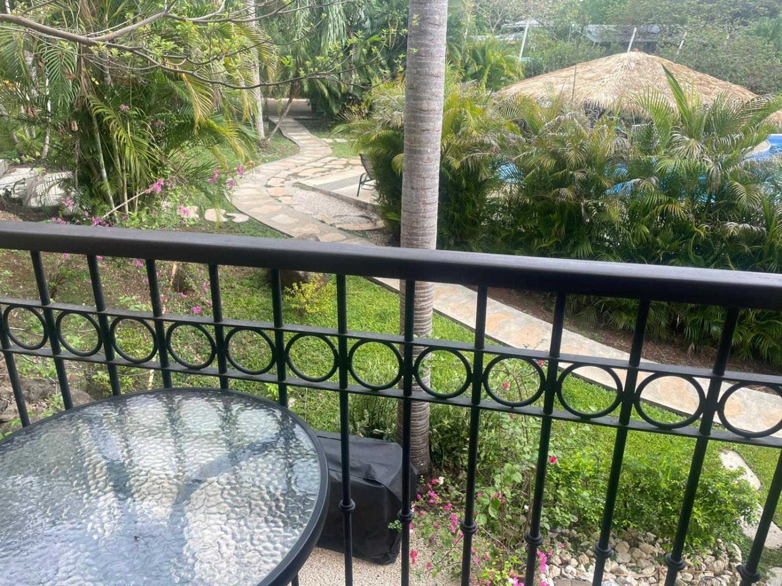 The Oaks Pool Front Fast Wifi *