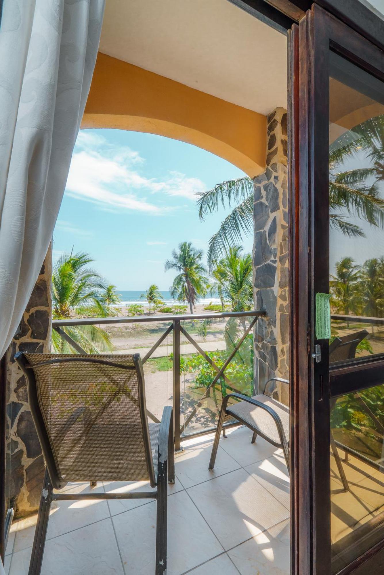 Bahia Encantada Beach Front Proyect, Jaco Paradise 4* Jaco