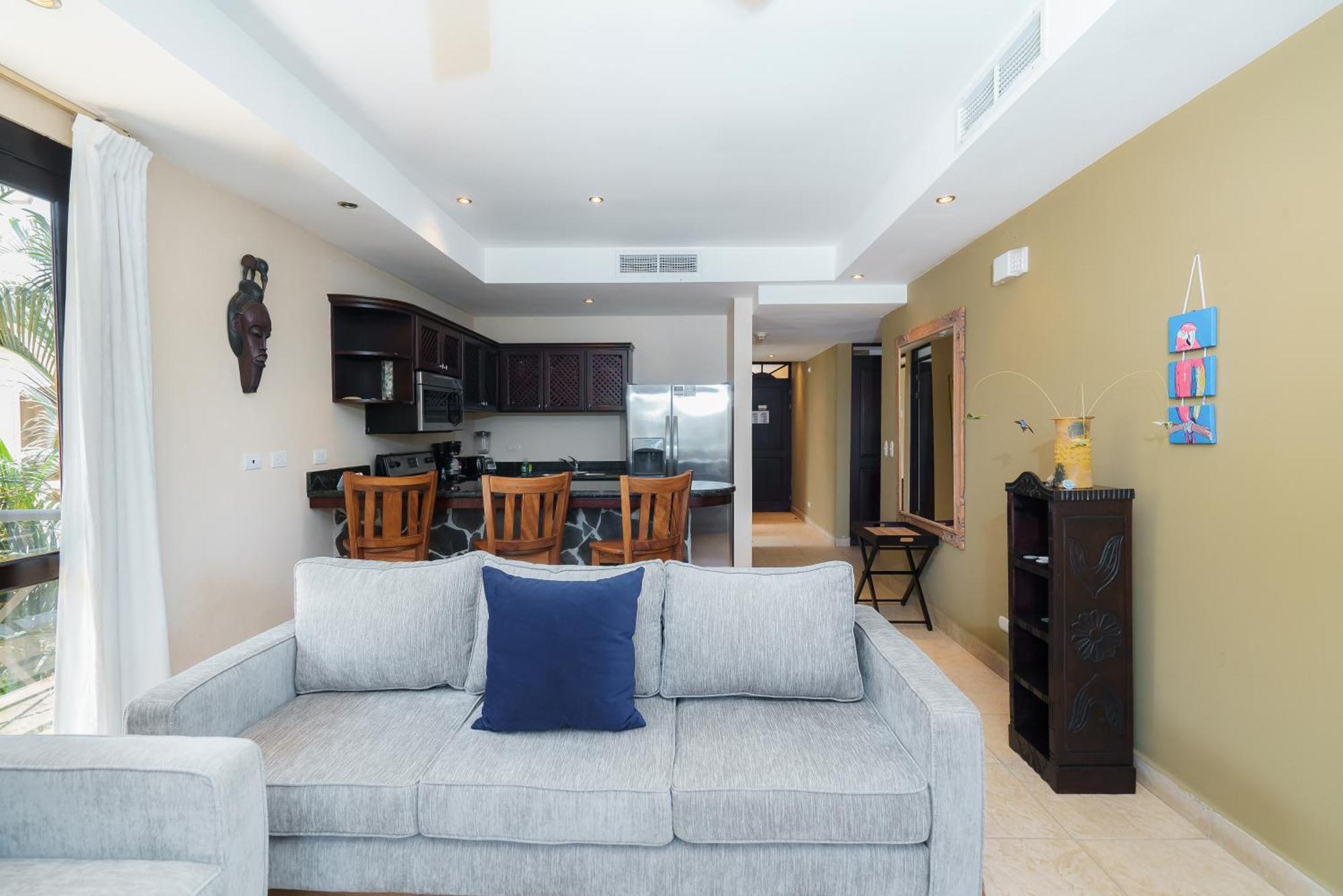 Bahia Encantada Beach Front Proyect, Jaco Paradise Aparthotel 4*