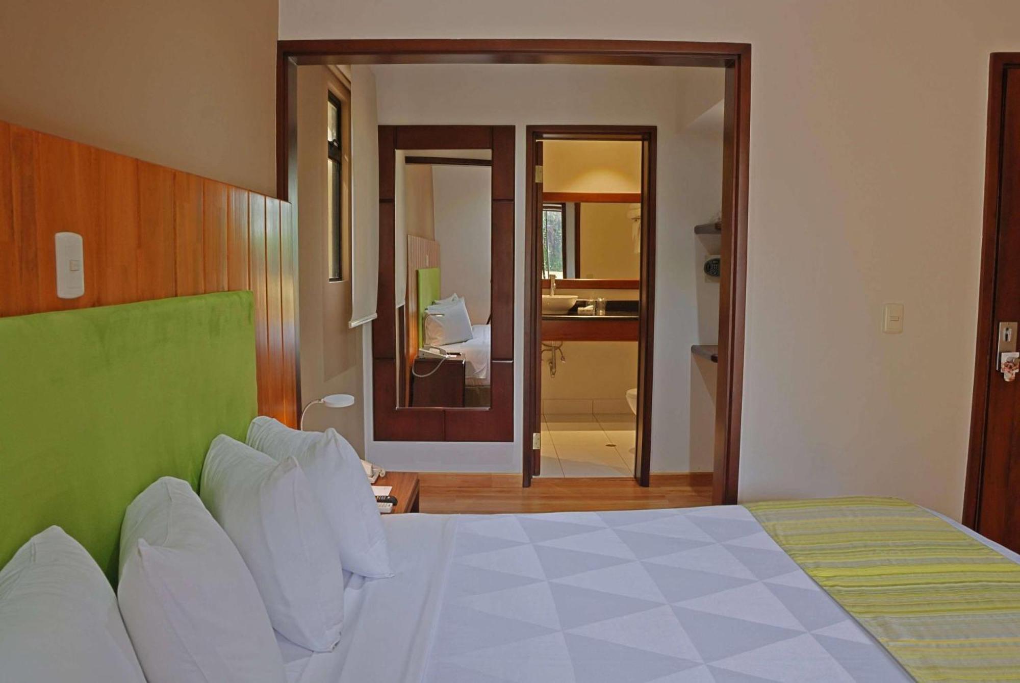 Country & By Radisson, Aeropuerto, Costa Rica San Jose (San Jose)
