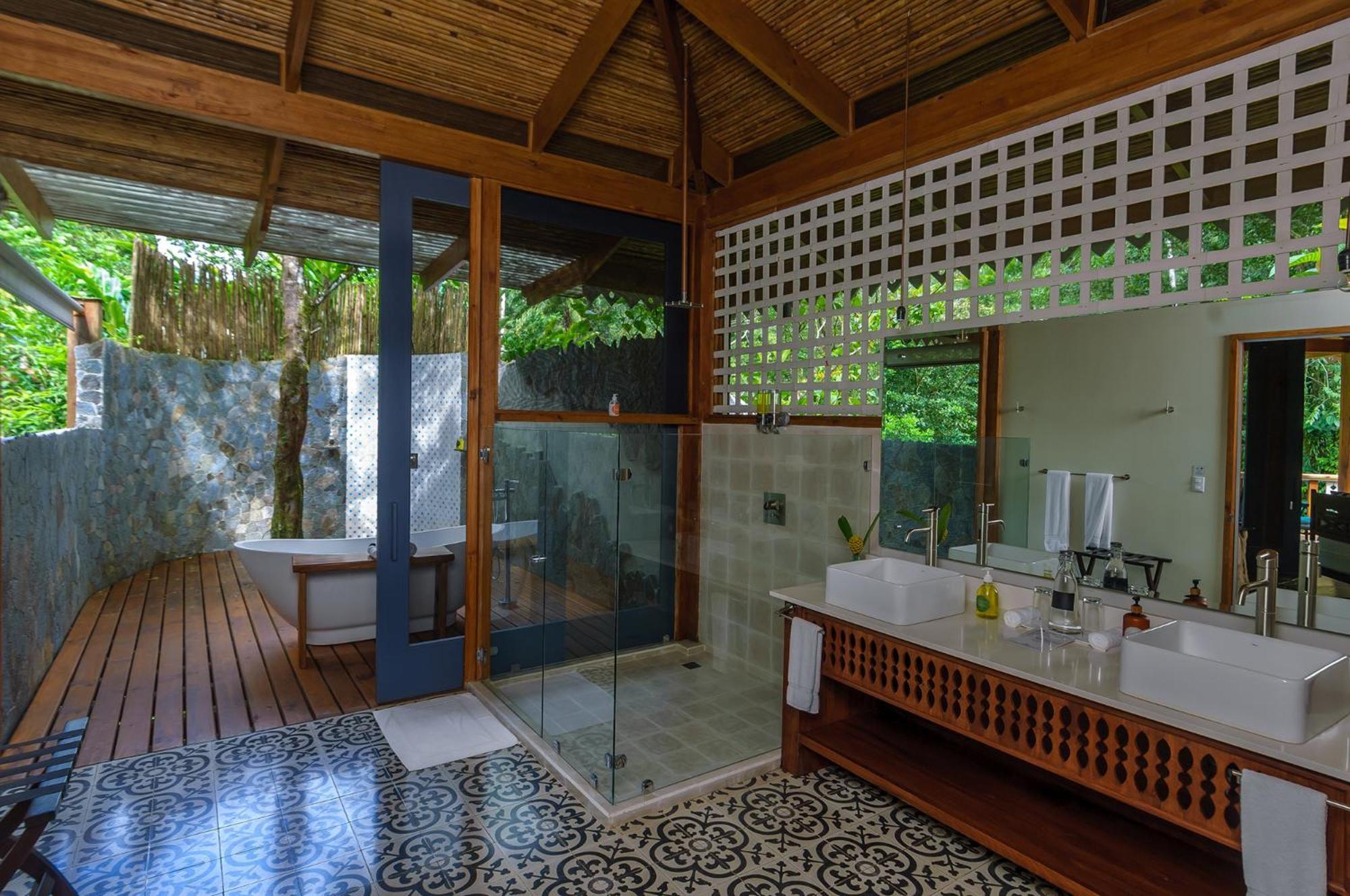 Pacuare By Boeena Lodge