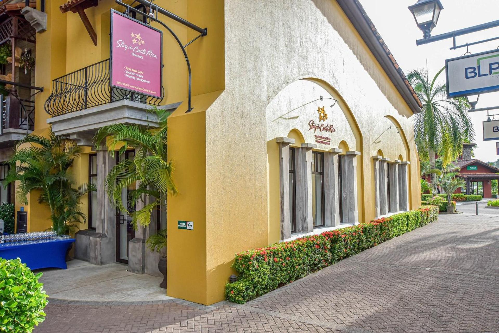 Montebello 4e In Suenos By In Cr Apartment *