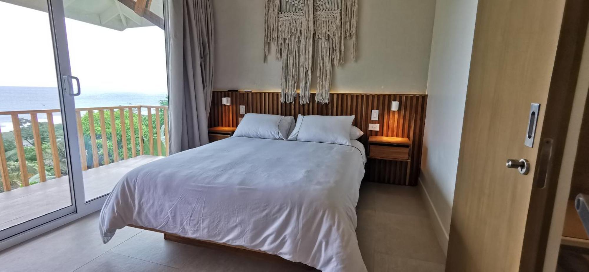 Casa Luna - Private With Ocean View, Pool, Ac, Wifi *