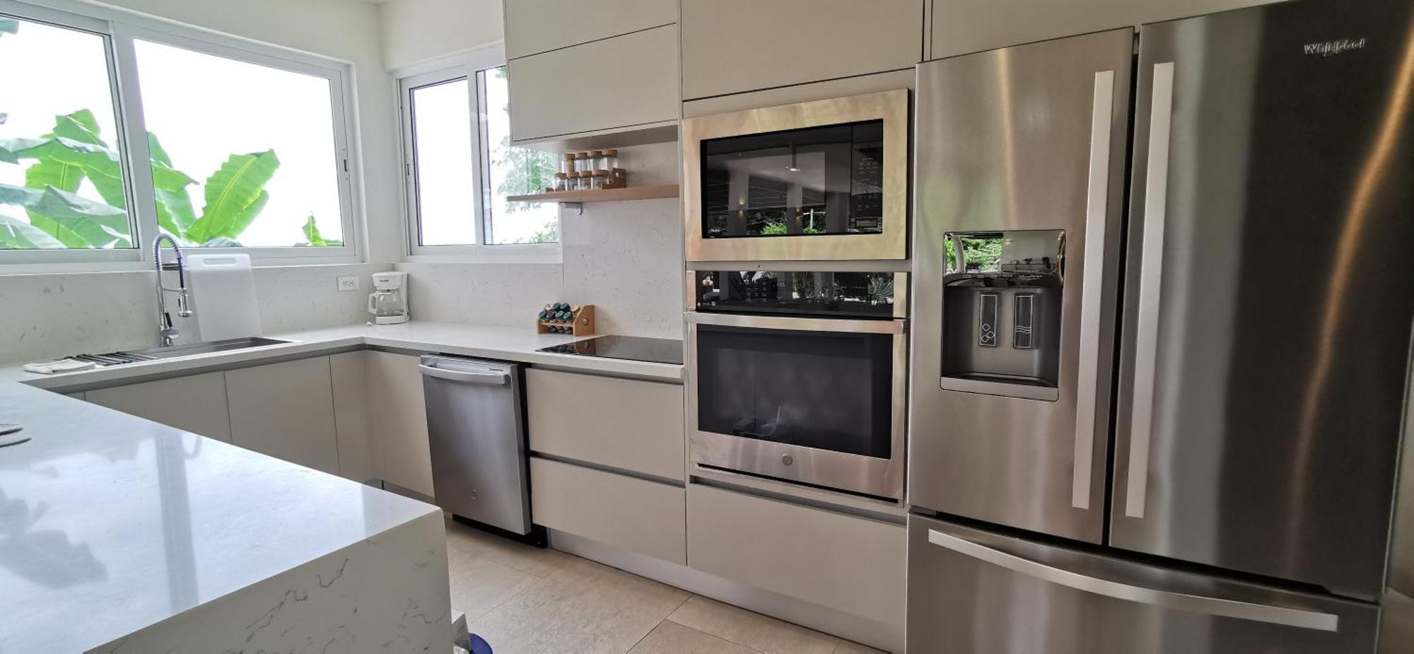 Hotel Casa Luna - Private With Ocean View, Pool, Ac, Wifi *