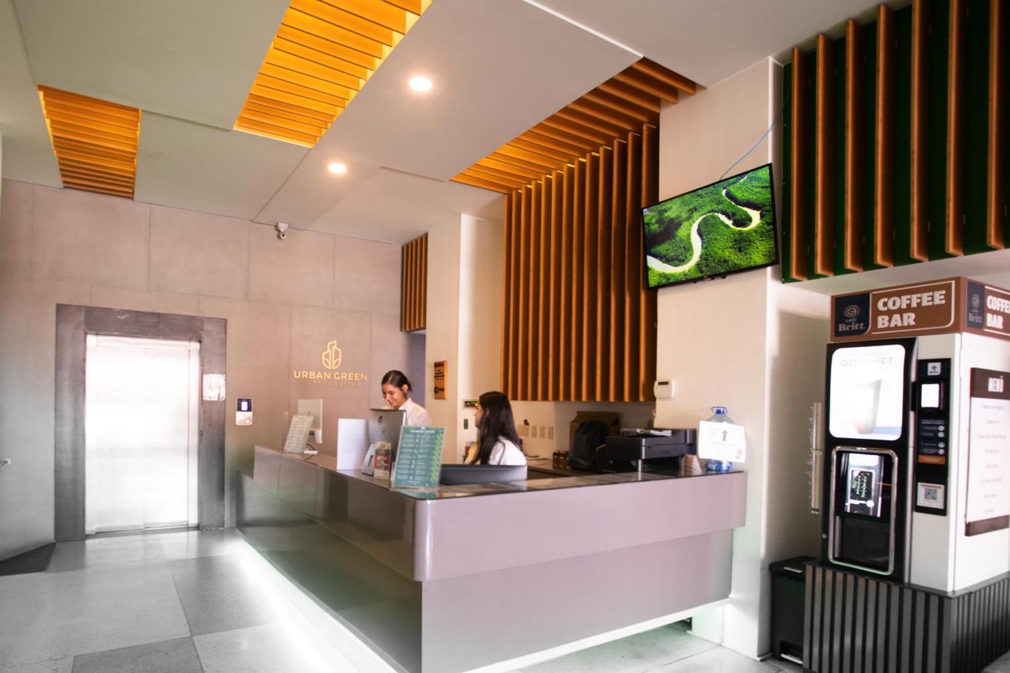 Hotel Urban & 4*