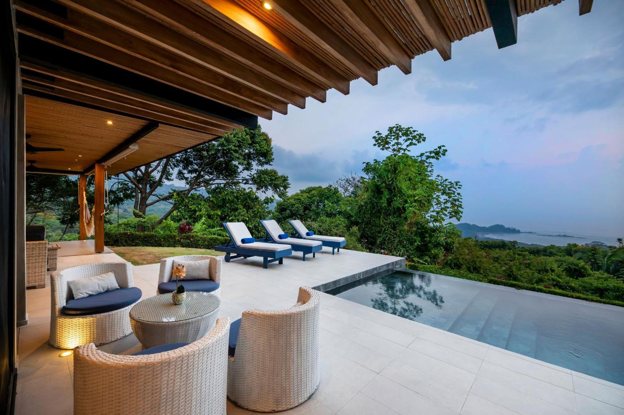 Kanik - Luxury With Heavenly Views *