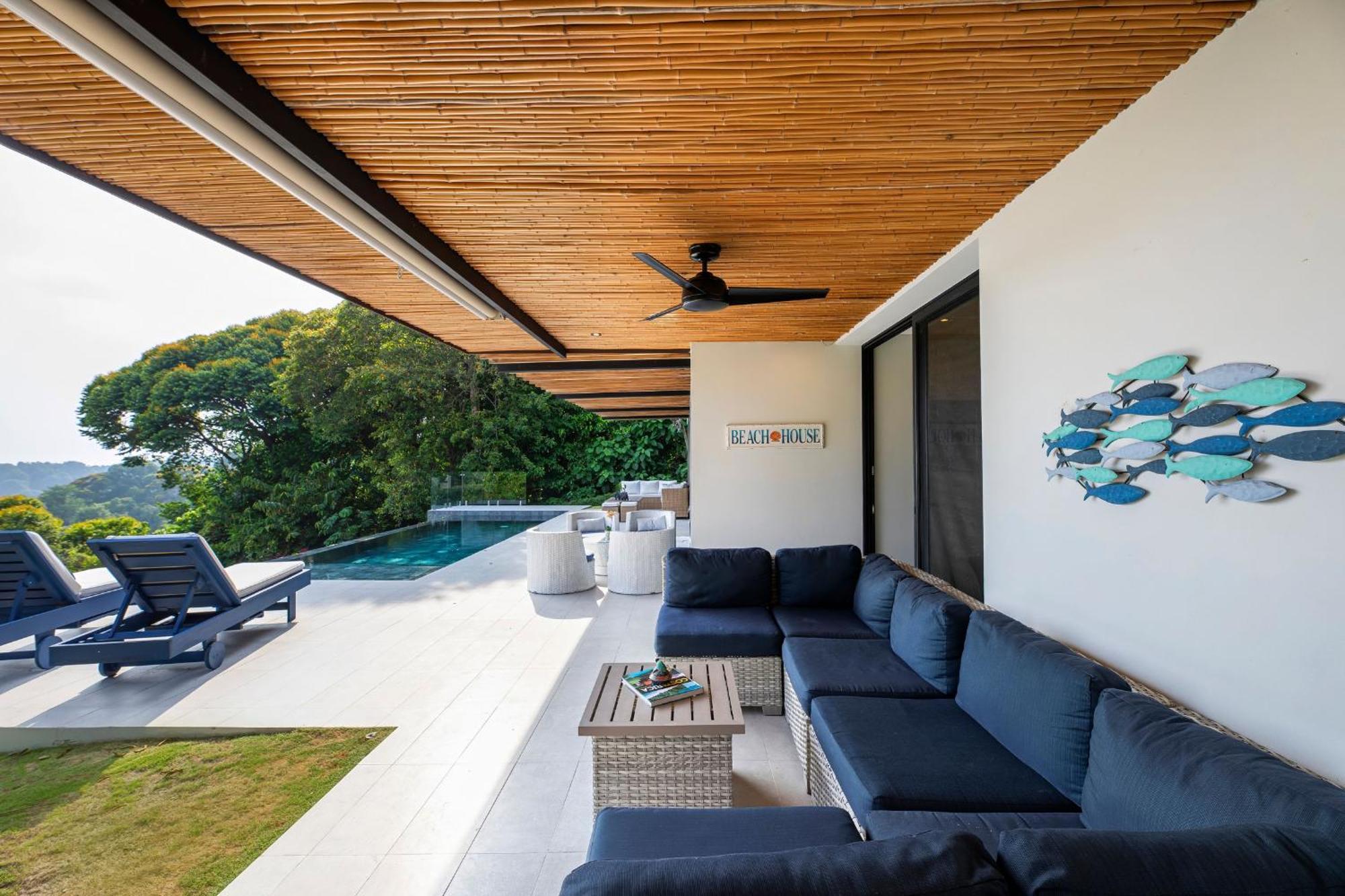 Kanik - Luxury With Heavenly Views Villa *