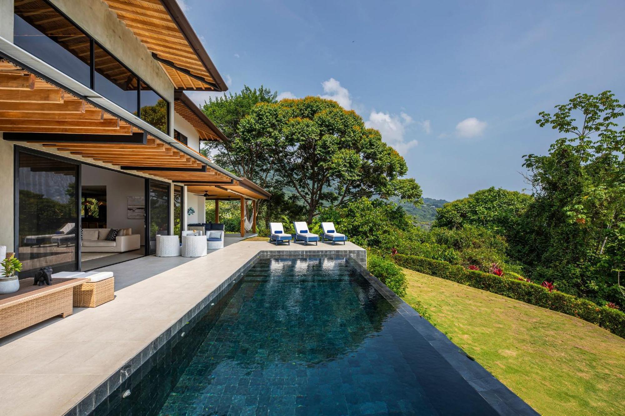 Kanik - Luxury With Heavenly Views * Dominical