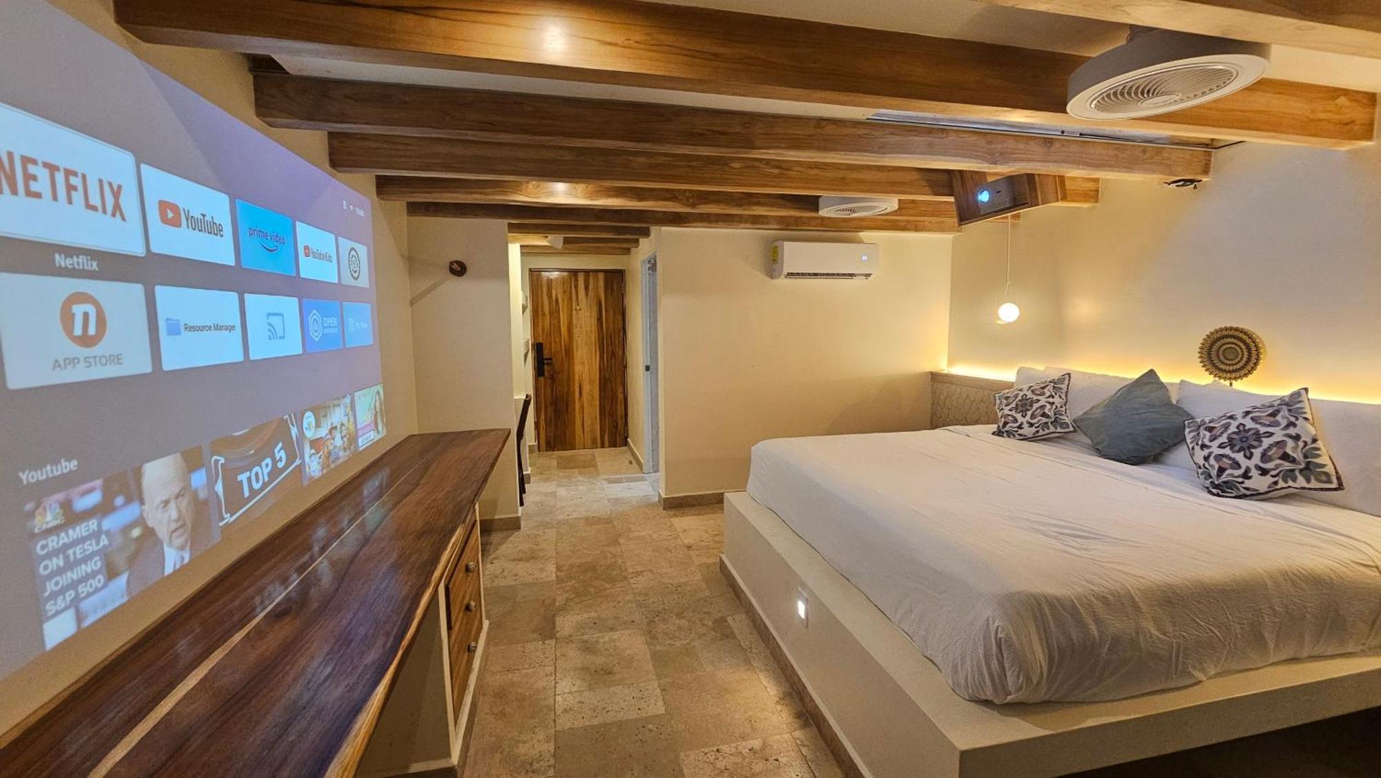 Dreamcatcher By The Beach 4*