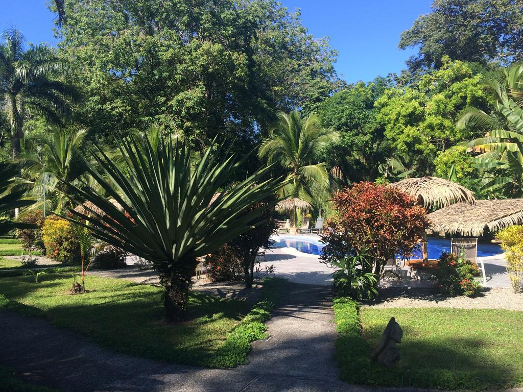 Hotel Suizo Loco & Cahuita