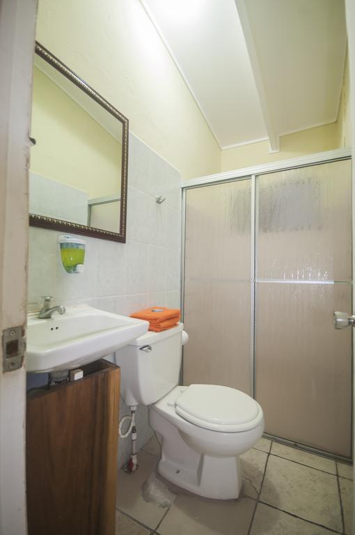 Cadillac Rock Hotel 2*
