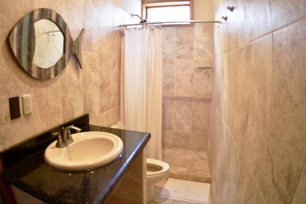 Casa Aura: Beachfront Premium