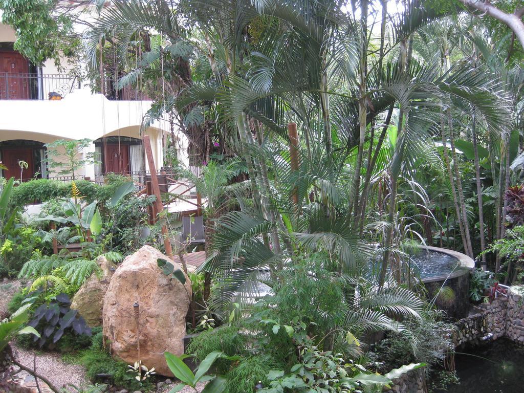 Beacon 4* Escazu
