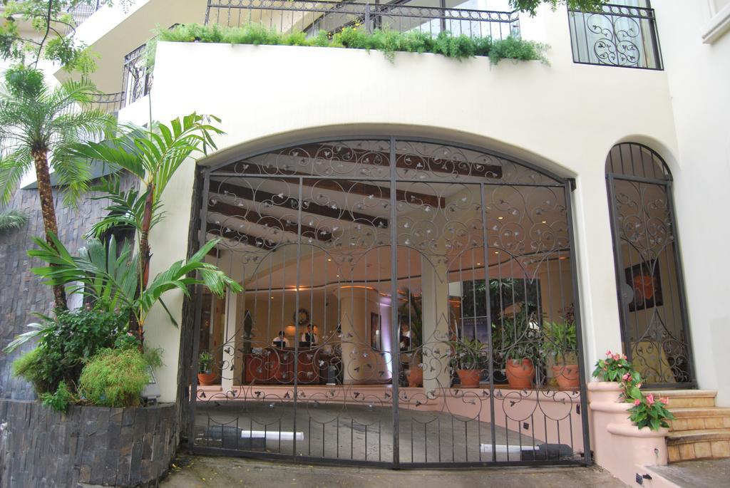 Beacon Escazu