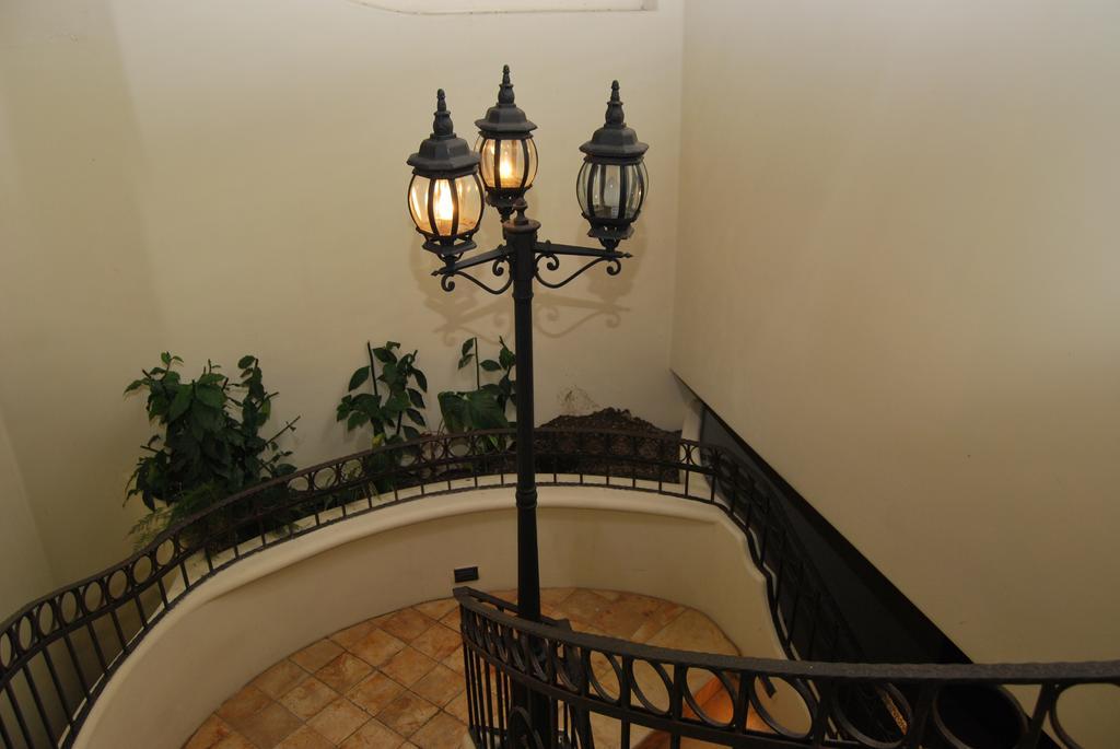 Beacon Hotel 4*