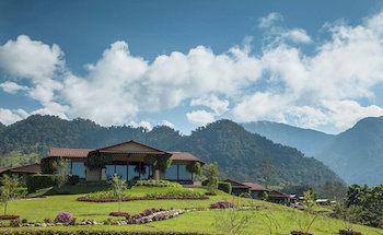 Hacienda Altagracia, Collection