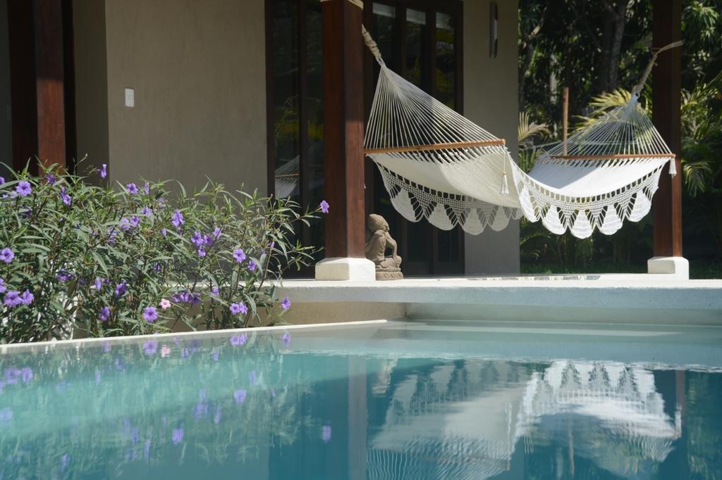 Casas De Agua 3*