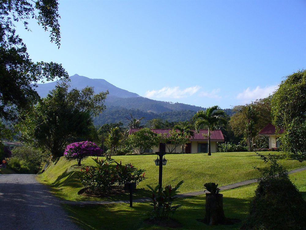 Termales Del Bosque & Hot Springs La Marina