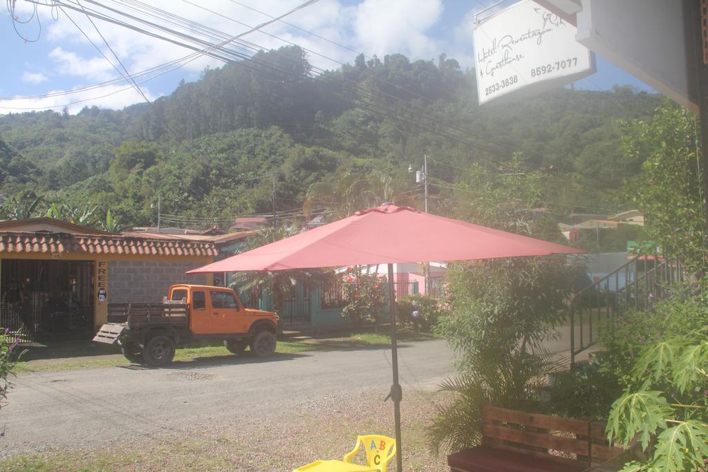 Reventazon Guest house