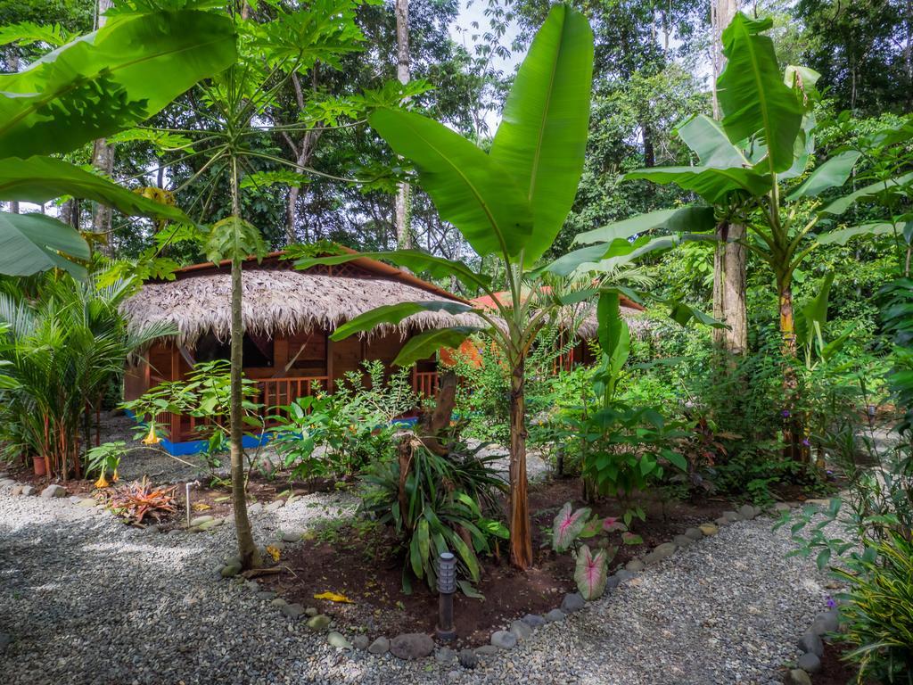 Casitas Flores * Puerto Viejo de Talamanca