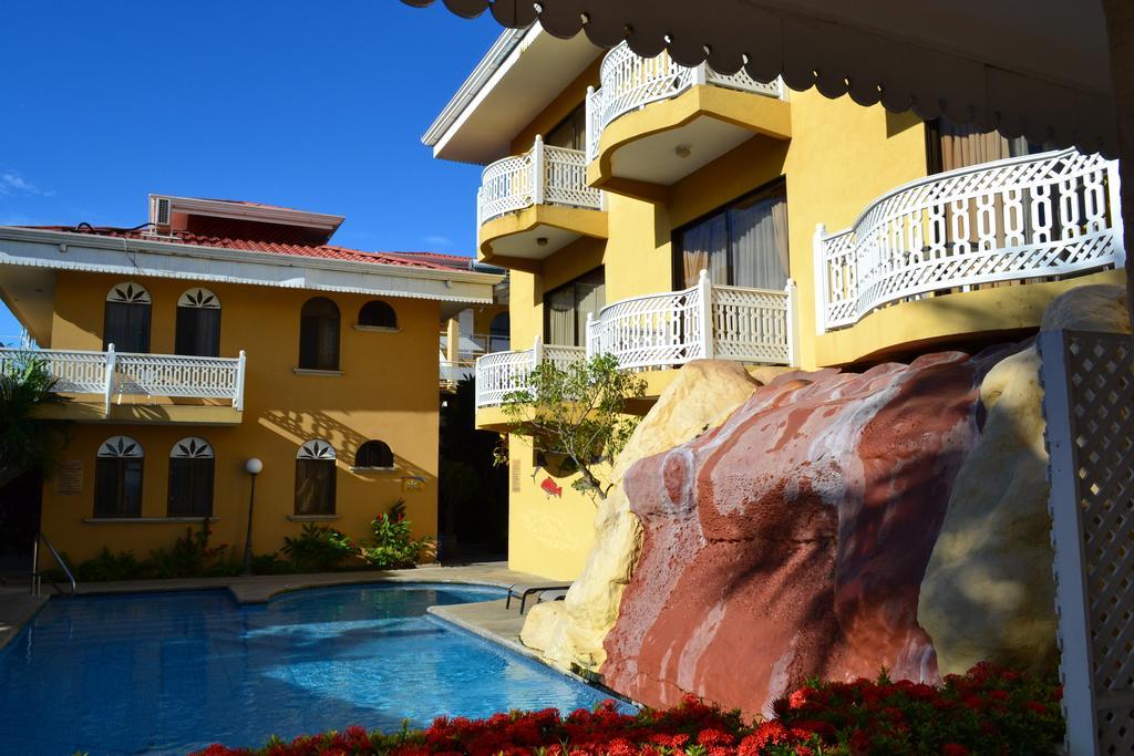 Alamar Hotel 3*