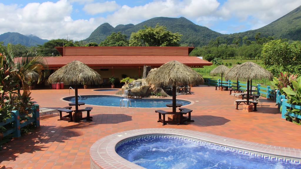 Hotel La Pradera Del Arenal 3*