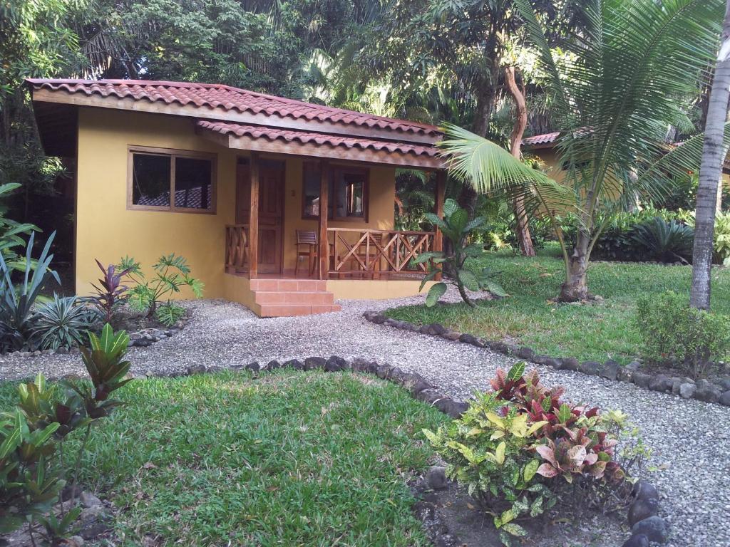 Hotel Esencia And Playa Santa Teresa (Puntarenas)