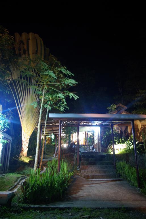 Hotel Bugabutik 3*